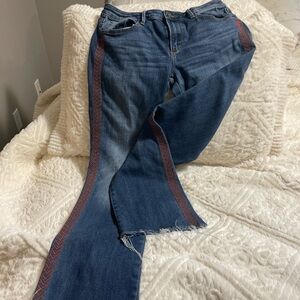 Driftwood Jeans size 28(5/6) cut to a 28” inseam